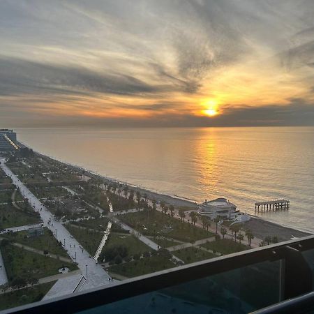 באטומי Студия С Потрясающим Видом На Море В Orbi Beach Tower מראה חיצוני תמונה