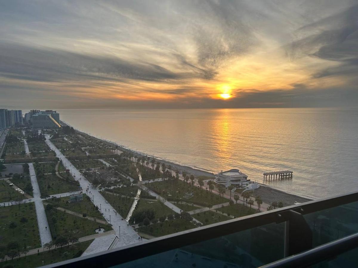 באטומי Студия С Потрясающим Видом На Море В Orbi Beach Tower מראה חיצוני תמונה